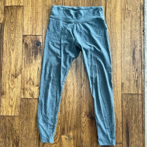 Aerie Leggings in Heather Gray-Size M - Picture 2 of 5